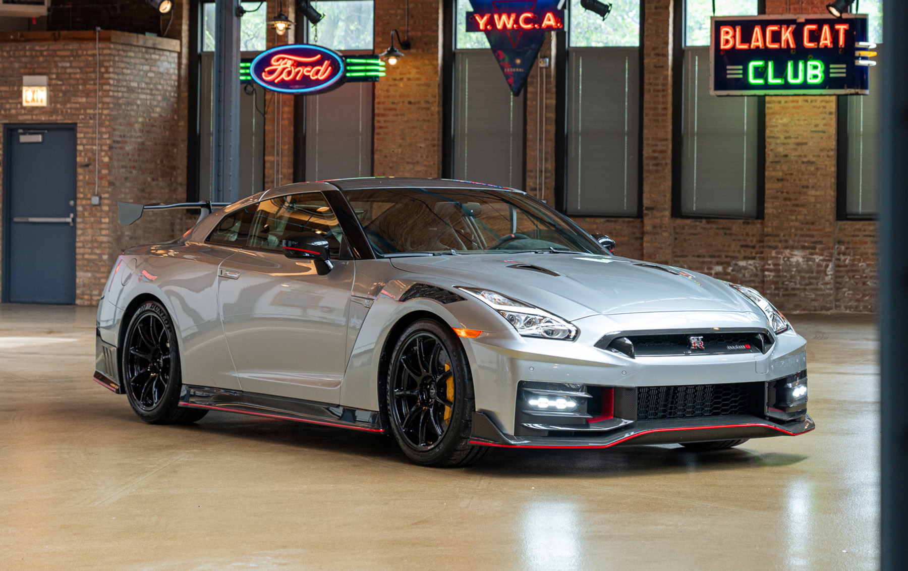2024 Nissan GT-R NISMO High Performance Sports Car